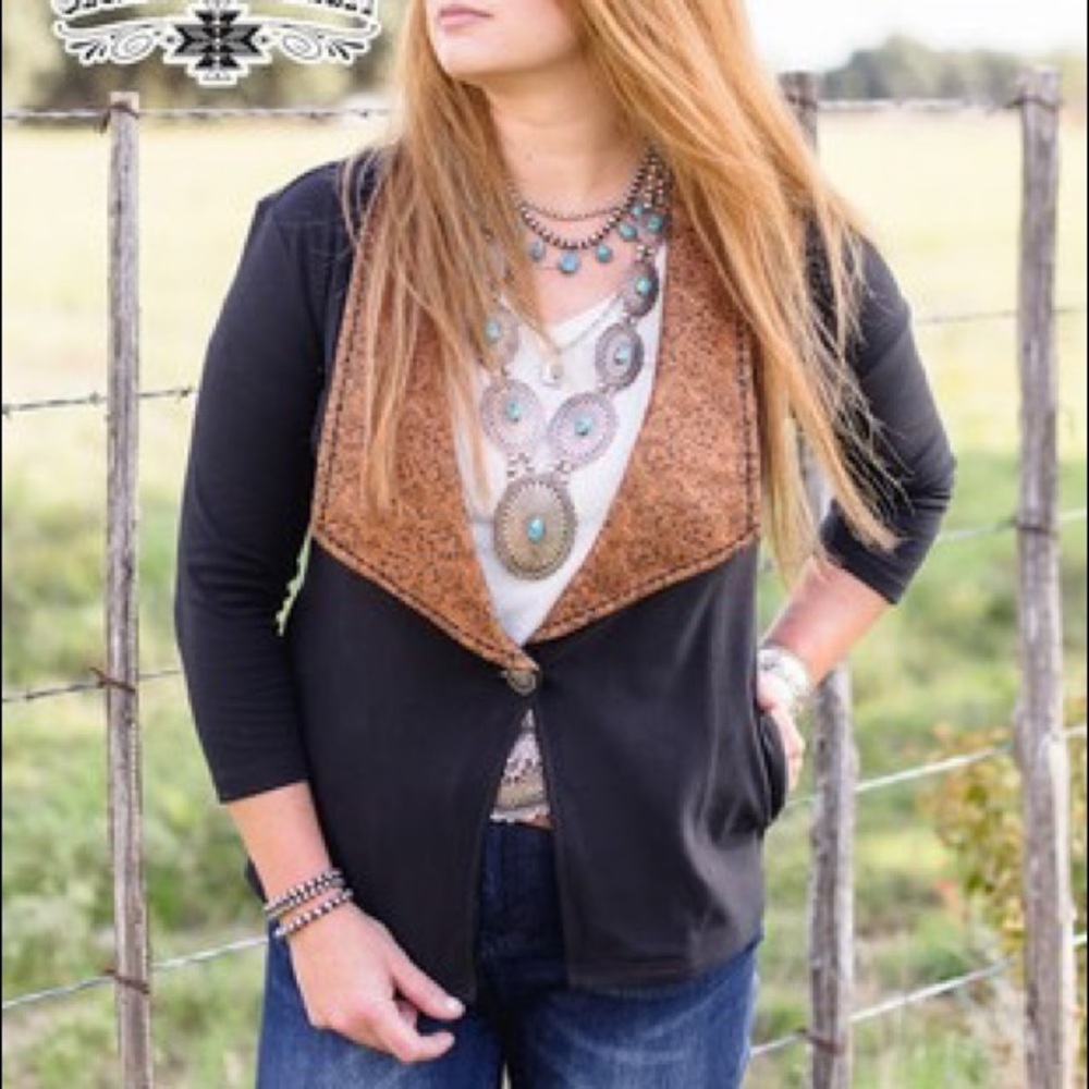 Tooled leather detail-black blazer